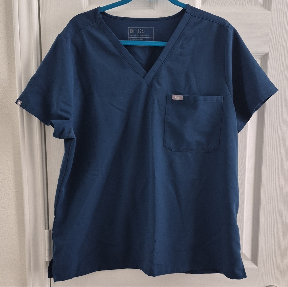 Figs XXL Deep Reef Catarina Scrub Top